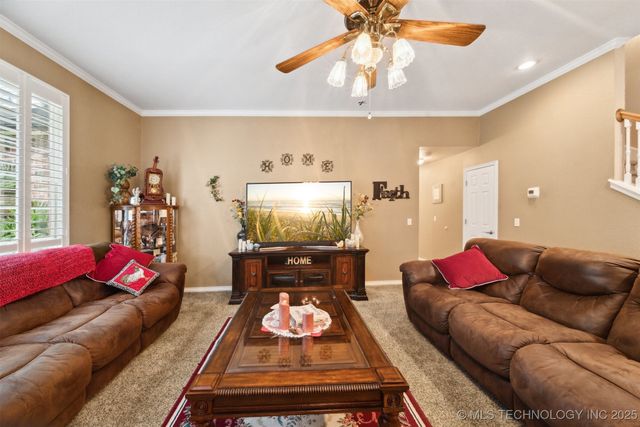 3203 Callaway Drive, Claremore, OK 74019