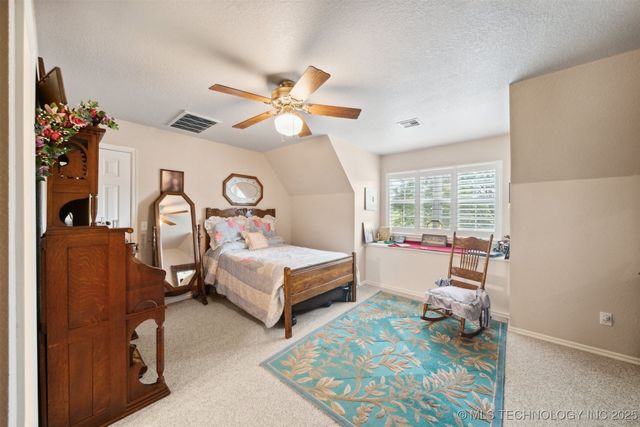 3203 Callaway Drive, Claremore, OK 74019