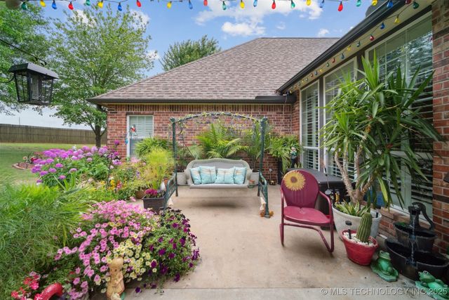 3203 Callaway Drive, Claremore, OK 74019