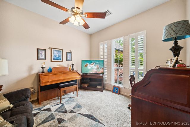 3203 Callaway Drive, Claremore, OK 74019