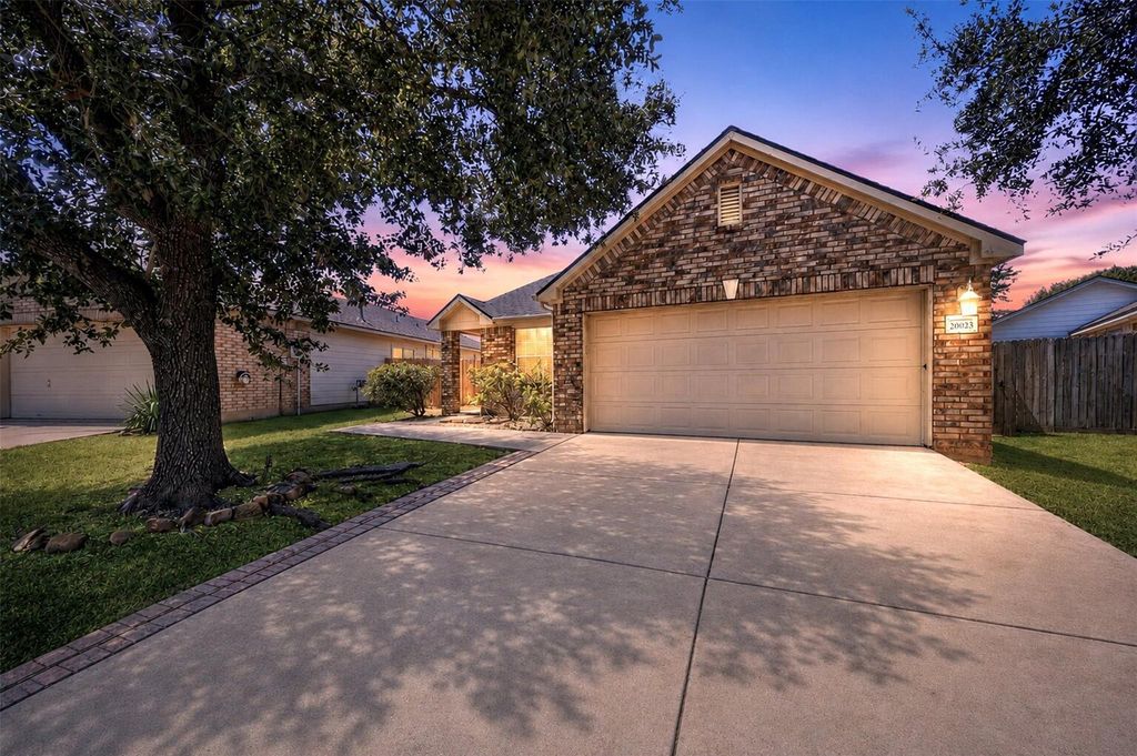 20023 Ravenmeadow Lane, Katy, TX 77449
