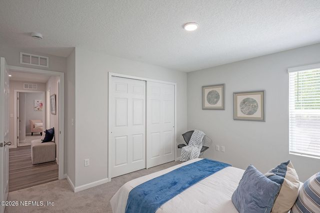 8615 CRYSTALLINE Lane, Jacksonville, FL 32221
