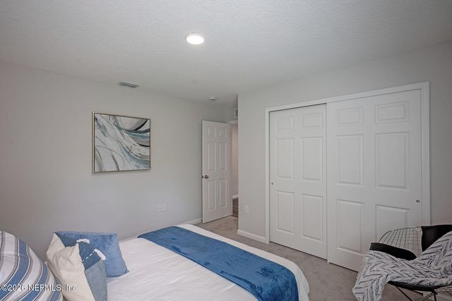 8615 CRYSTALLINE Lane, Jacksonville, FL 32221
