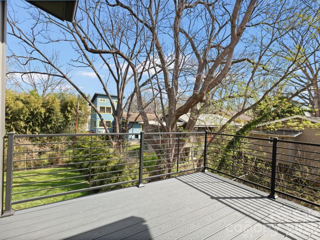 54 Howard Street, Asheville, NC 28806