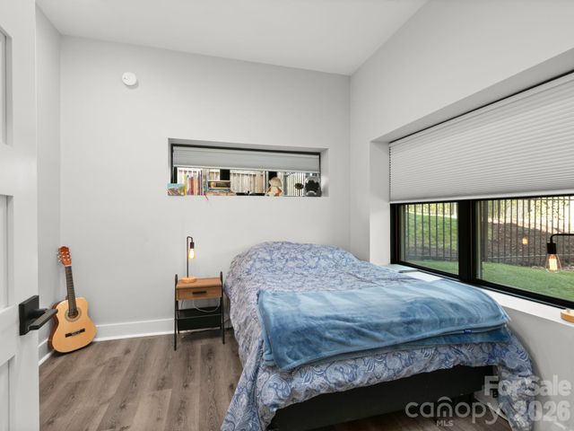 54 Howard Street, Asheville, NC 28806