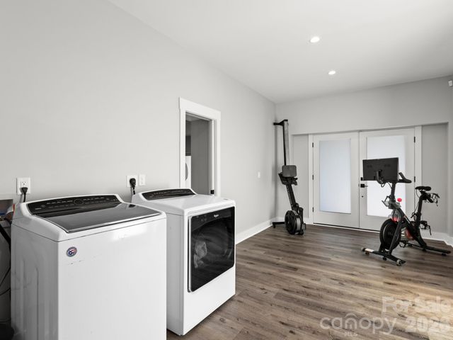 54 Howard Street, Asheville, NC 28806