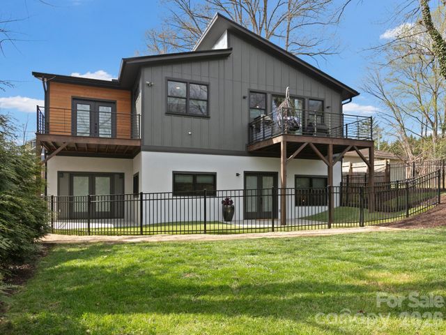 54 Howard Street, Asheville, NC 28806