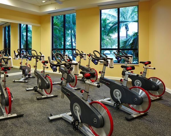 7701 Cardinal Court, West Palm Beach, FL 33412