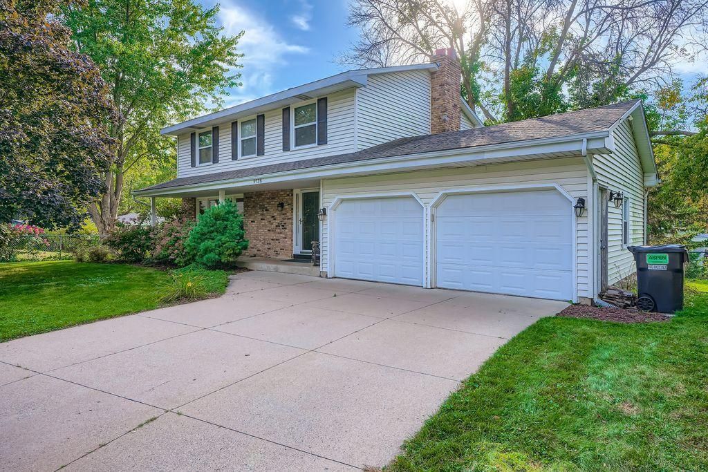 9728 Palmer Circle, Bloomington, MN 55437