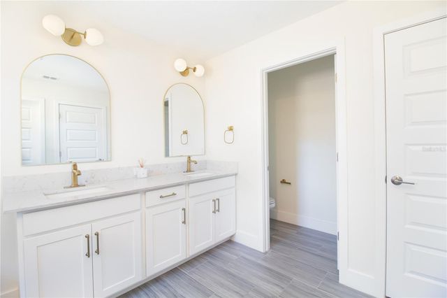 18023 FENDERS WAY, Land O Lakes, FL 34638