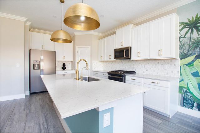 18023 FENDERS WAY, Land O Lakes, FL 34638