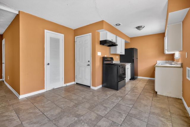 3464 SOUTHLAND ST, Memphis, TN 38109