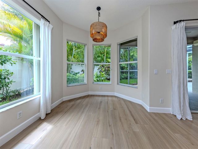 128 AMORA AVENUE, Venice, FL 34285