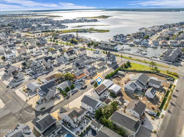 141 Trenton Avenue, Lavallette, NJ 08735