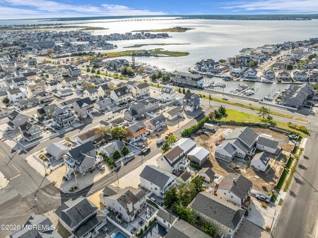 141 Trenton Avenue, Lavallette, NJ 08735