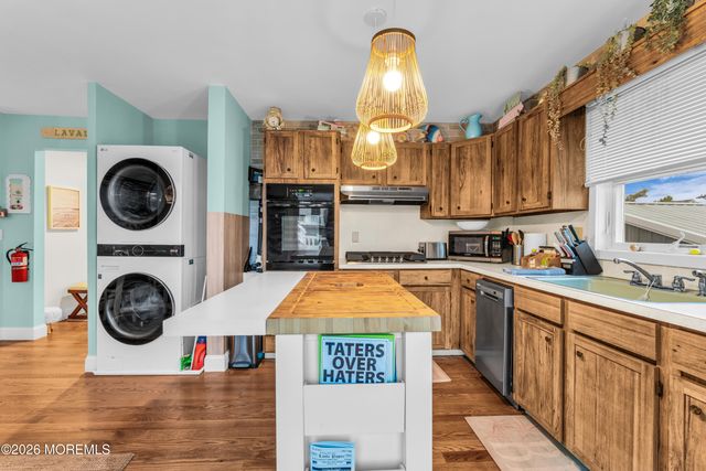 141 Trenton Avenue, Lavallette, NJ 08735