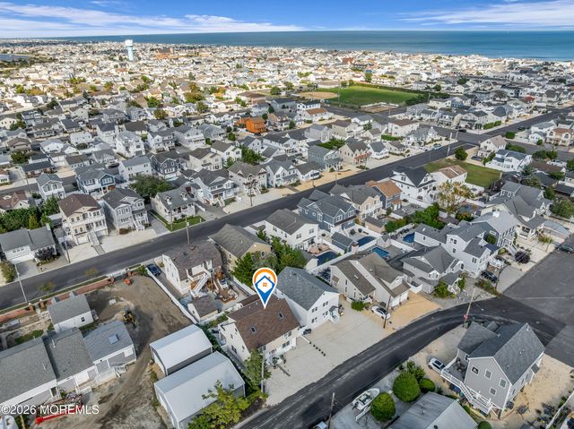 141 Trenton Avenue, Lavallette, NJ 08735