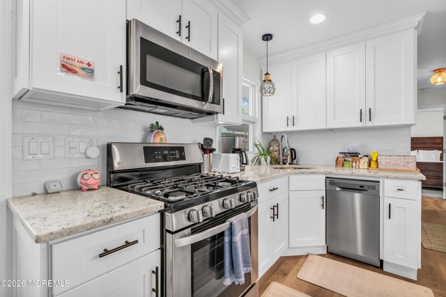 141 Trenton Avenue, Lavallette, NJ 08735