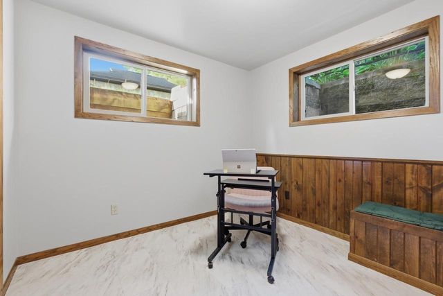 520 6th Street, Prairie Du Sac, WI 53578