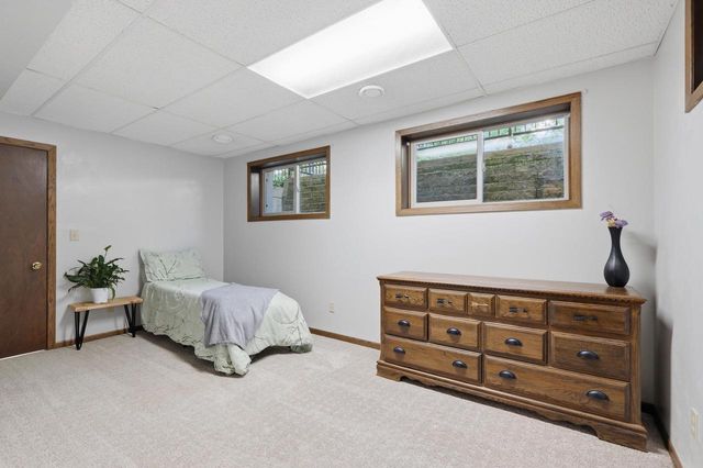 520 6th Street, Prairie Du Sac, WI 53578