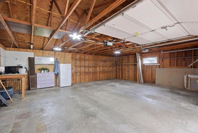 520 6th Street, Prairie Du Sac, WI 53578