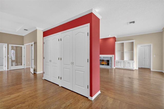 629 SANDLAKE COURT, Mount Dora, FL 32757