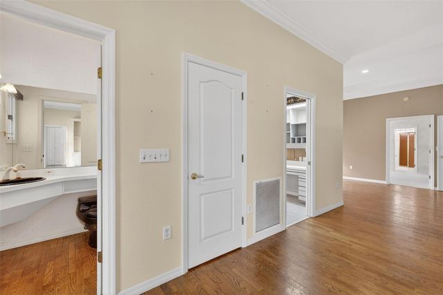 629 SANDLAKE COURT, Mount Dora, FL 32757