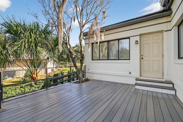 629 SANDLAKE COURT, Mount Dora, FL 32757