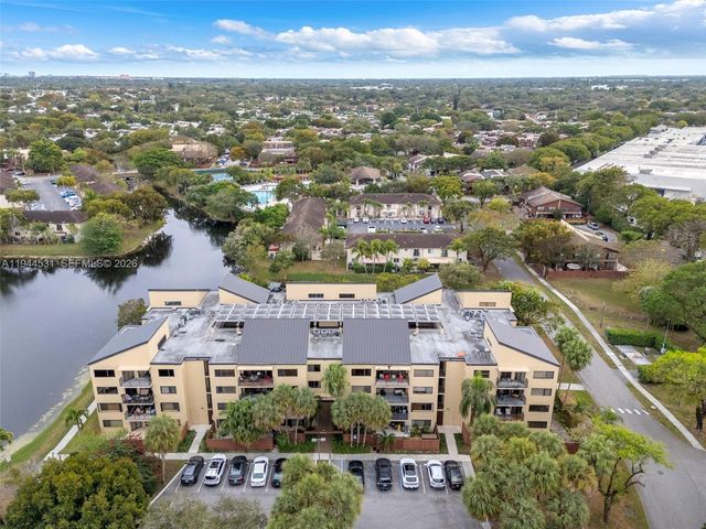 6701 SW 116th Ct 406, Miami, FL 33173