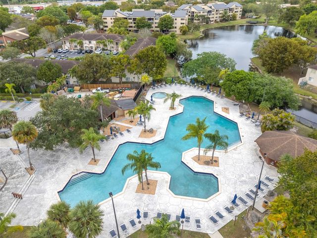 6701 SW 116th Ct 406, Miami, FL 33173