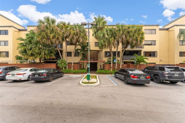 6701 SW 116th Ct 406, Miami, FL 33173