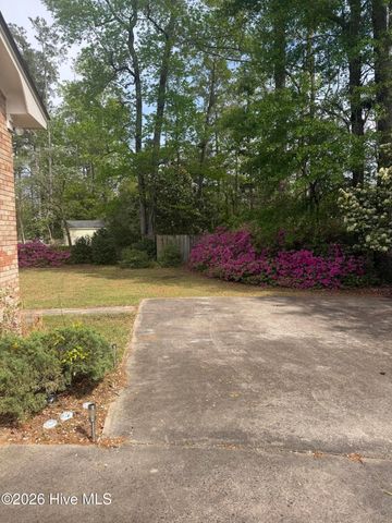 708 Hawthorne Road, Trent Woods, NC 28562