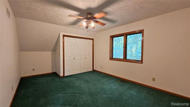 448 Fairwood Road, Pinckney, MI 48169