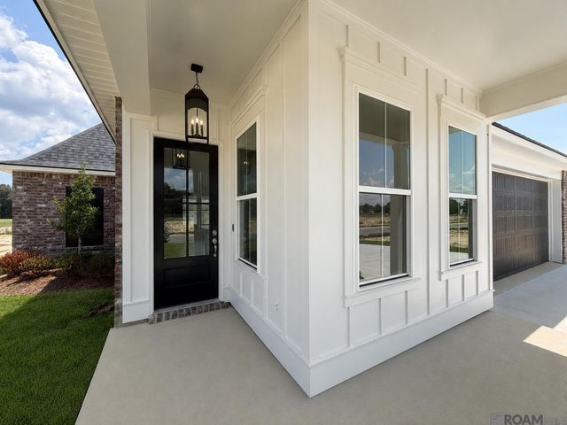 29445 Northlake Drive, Denham Springs, LA 70726