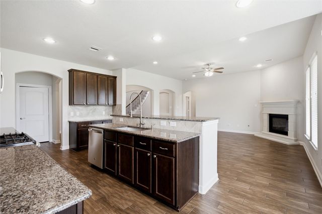 18922 Rare Oak Trace, Houston, TX 77084