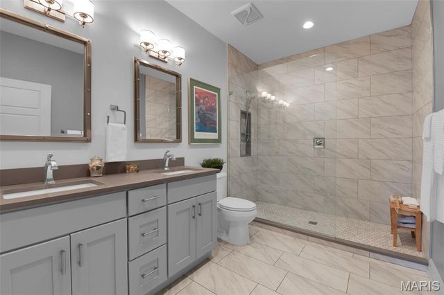 4327 Swan Avenue, St Louis, MO 63110