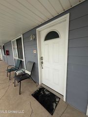1664 Beach Boulevard, H116, Biloxi, MS 39531