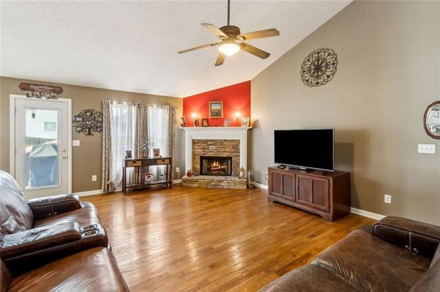 22 Barrington Lane, Hiram, GA 30141