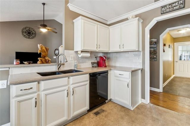 22 Barrington Lane, Hiram, GA 30141