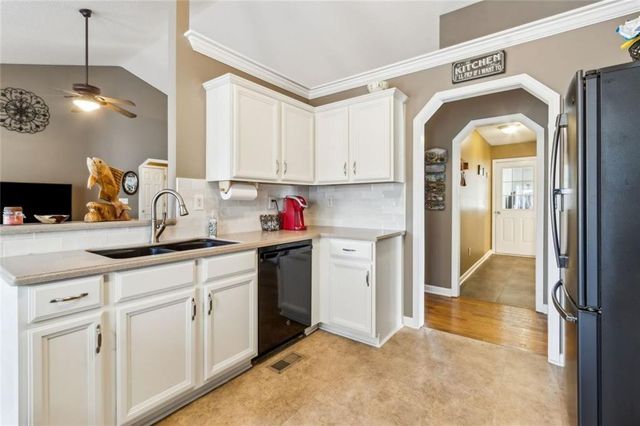 22 Barrington Lane, Hiram, GA 30141