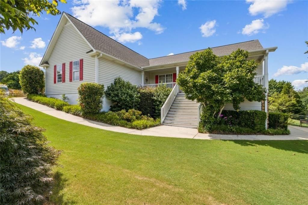 22 Barrington Lane, Hiram, GA 30141