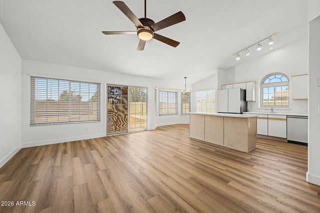 3701 E RENEE Drive, Phoenix, AZ 85050