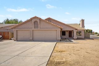 3701 E RENEE Drive, Phoenix, AZ 85050