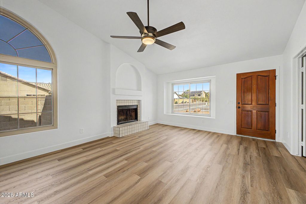3701 E RENEE Drive, Phoenix, AZ 85050 — photo 3