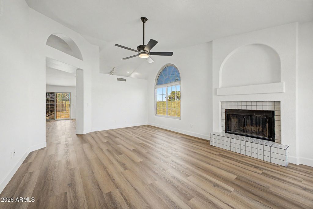 3701 E RENEE Drive, Phoenix, AZ 85050 — photo 4