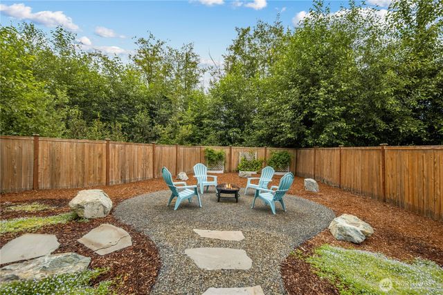8318 57th Street NE, Marysville, WA 98270