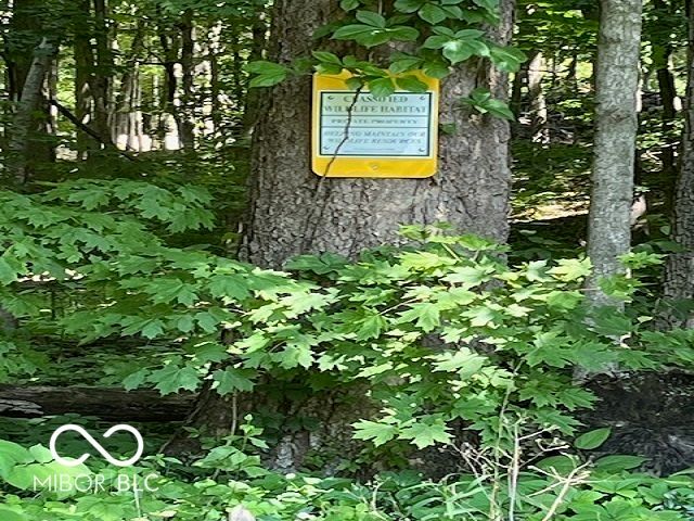 9451 S Amanda Drive, Claypool, IN 46510