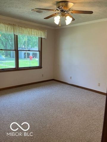 9451 S Amanda Drive, Claypool, IN 46510