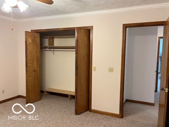 9451 S Amanda Drive, Claypool, IN 46510