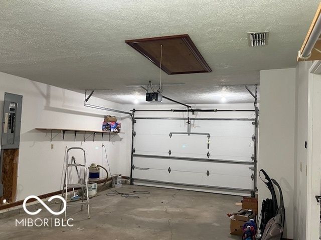 9451 S Amanda Drive, Claypool, IN 46510